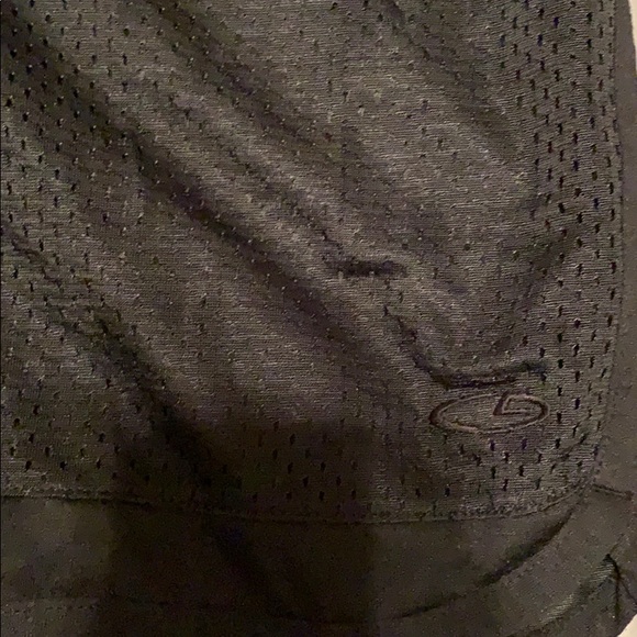 Shorts - Picture 2 of 3